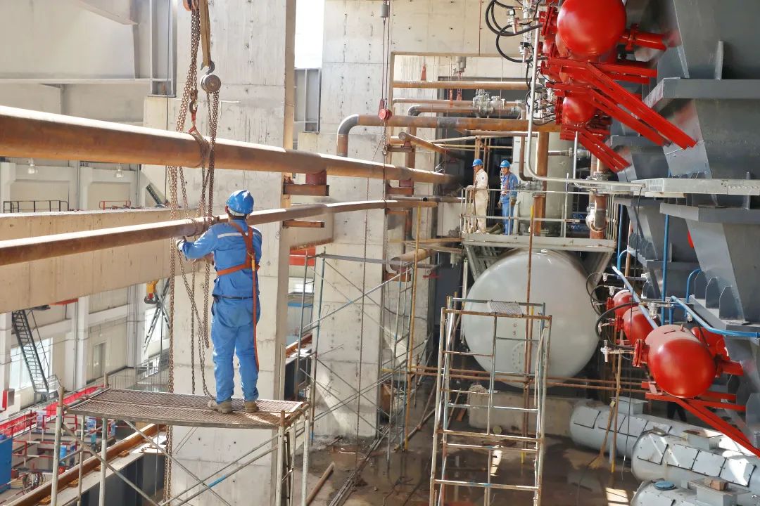 高平市第三热源厂热电联产项目二期工程年底可实现供热 冷暖设备安装进入冲刺阶段